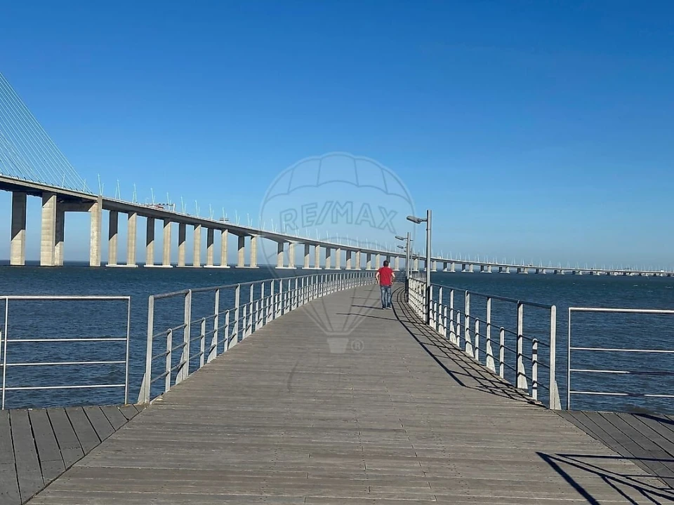 Apartamento T3 para Venda em Parque das Nações Foto 30