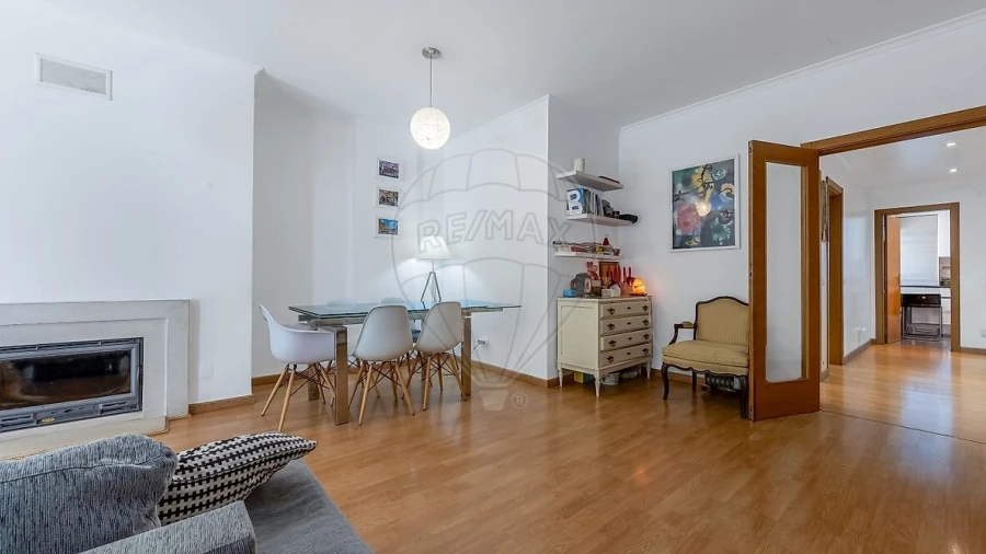 Apartamento T3 para Venda em Parque das Nações