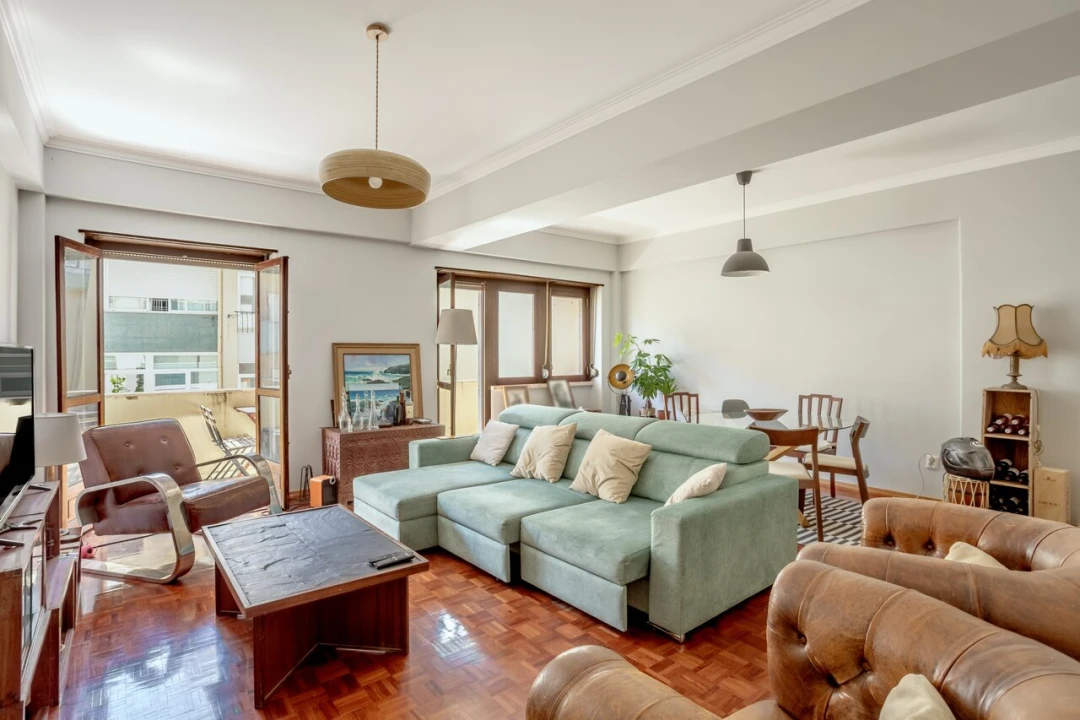 Apartamento T2 para Venda em Oeiras e São Julião da Barra, Paço de Arcos e Caxias Foto 2