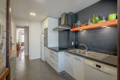 Apartamento T2 para Venda em Oeiras e São Julião da Barra, Paço de Arcos e Caxias