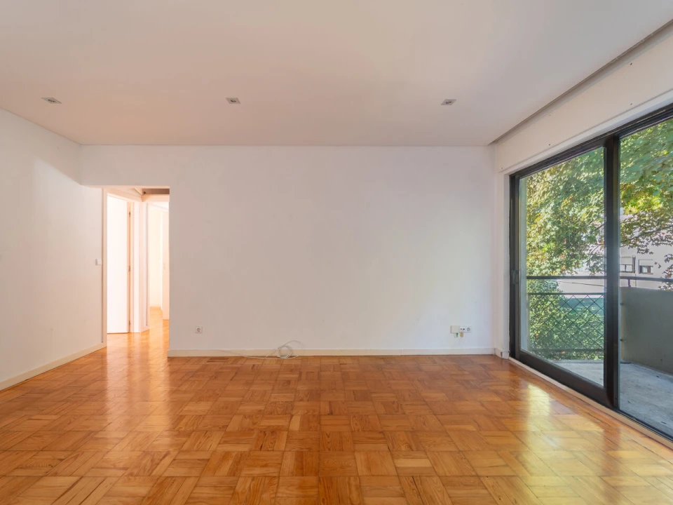 Apartamento T3 para Venda em Ramalde Foto 2