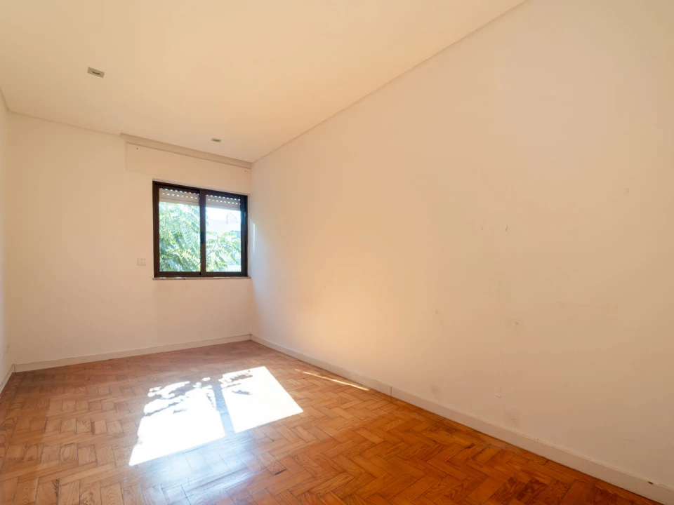 Apartamento T3 para Venda em Ramalde Foto 18