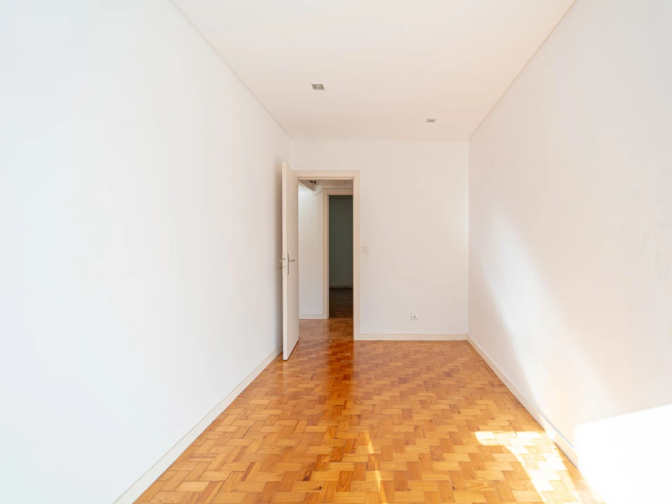 Apartamento T3 para Venda em Ramalde Foto 20