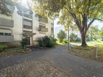 Apartamento T3 para Venda em Ramalde