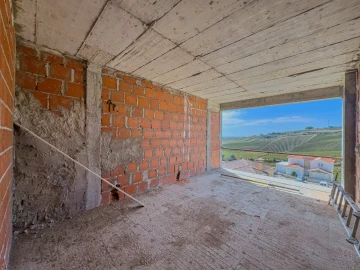 Moradia T5 para Venda em Encarnação
