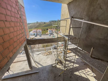 Moradia T5 para Venda em Encarnação