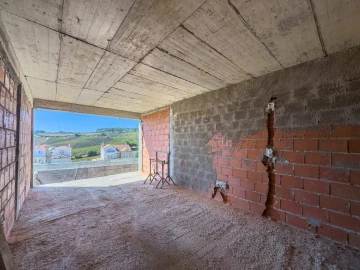 Moradia T5 para Venda em Encarnação