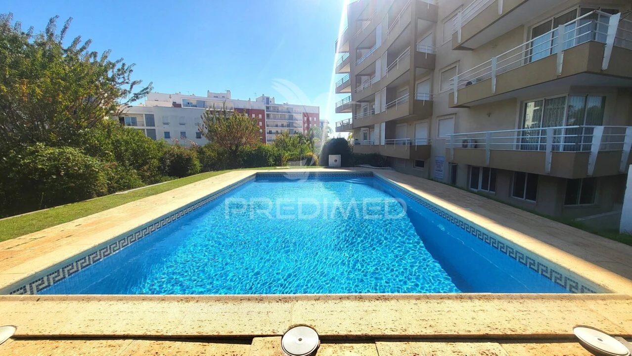 Apartamento T1 para Venda em Portimão Foto 35