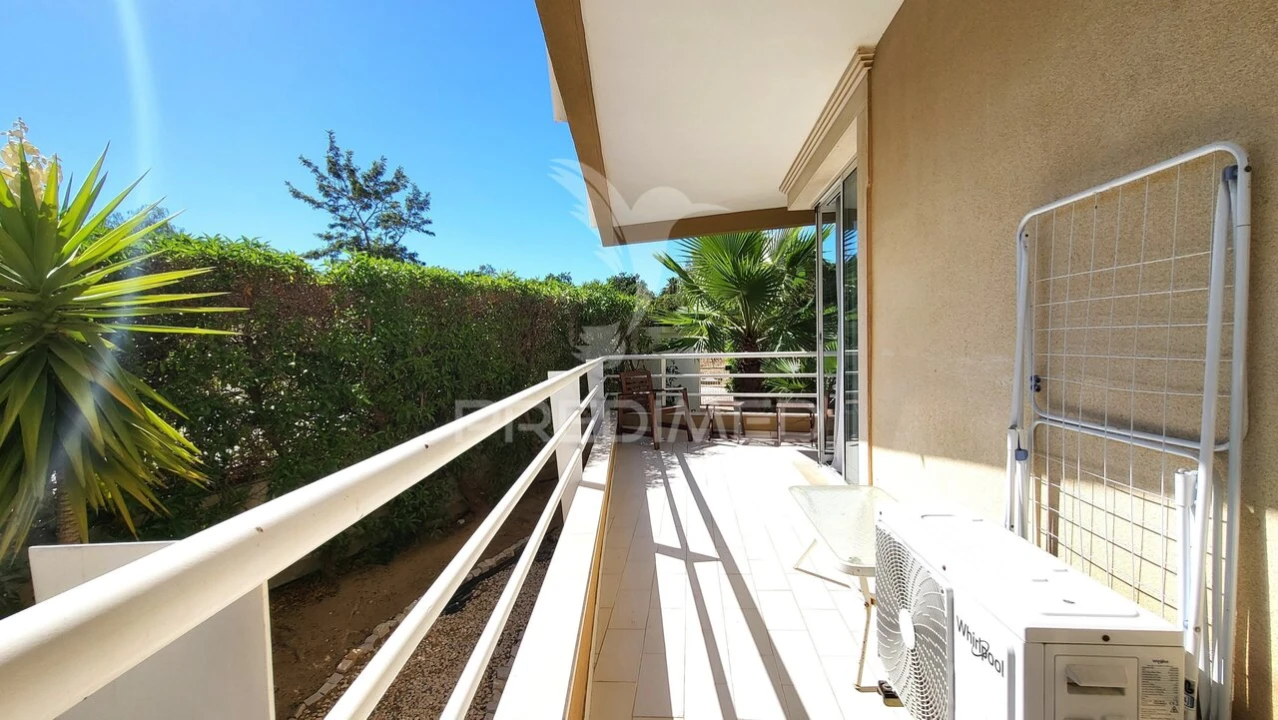 Apartamento T1 para Venda em Portimão Foto 23