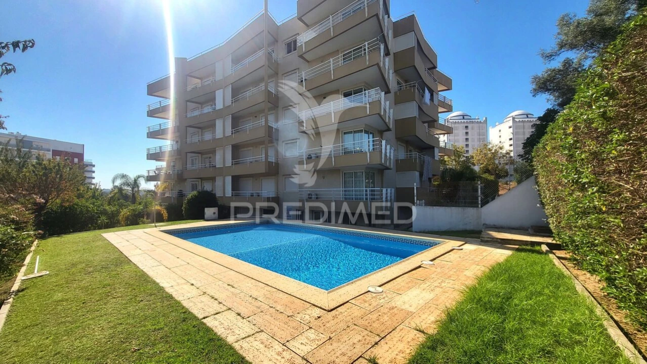 Apartamento T1 para Venda em Portimão Foto 36
