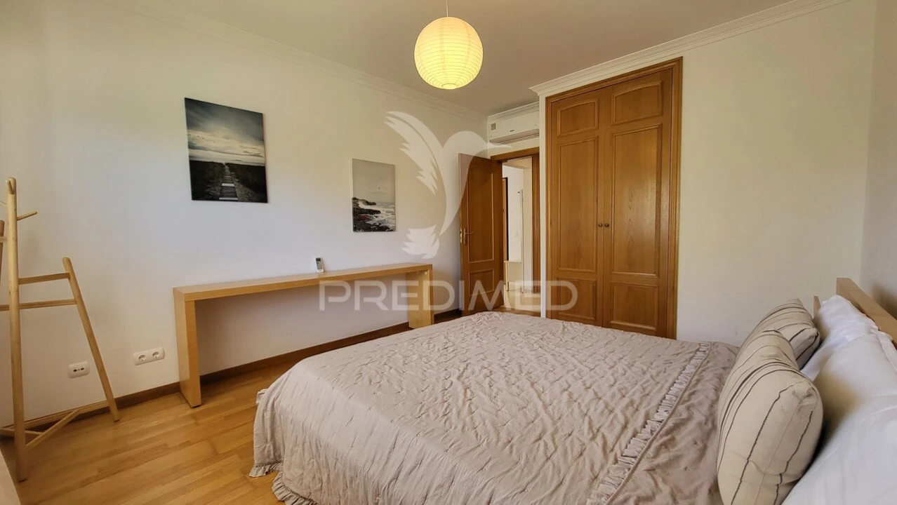 Apartamento T1 para Venda em Portimão Foto 13