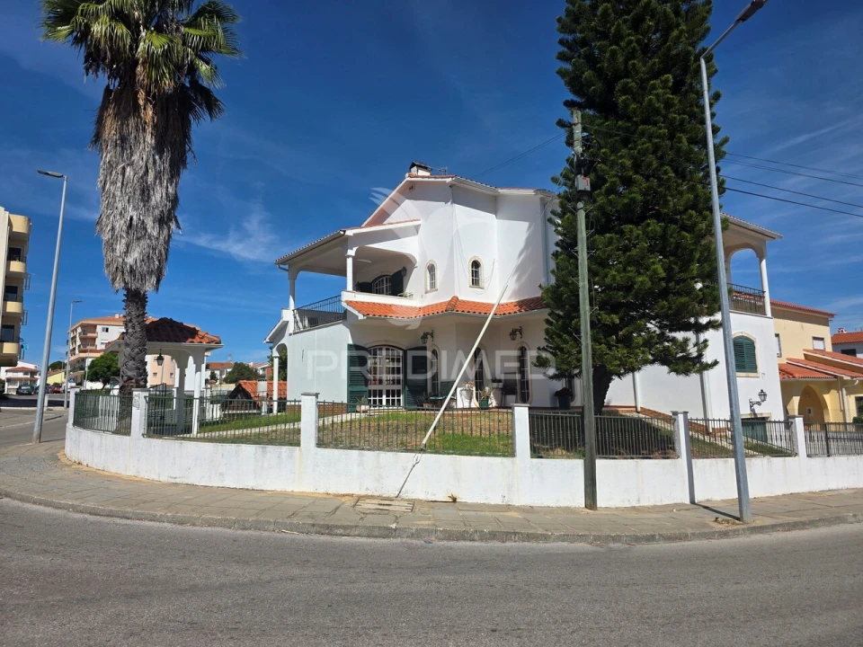 Moradia T4 para Venda em Nossa Sra de Fatima Foto 39