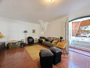 Moradia T4 para Venda em Nossa Sra de Fatima