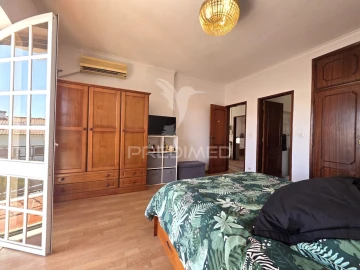 Moradia T4 para Venda em Nossa Sra de Fatima