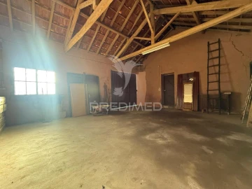 Moradia T3 para Venda em Brogueira, Parceiros de Igreja e Alcorochel