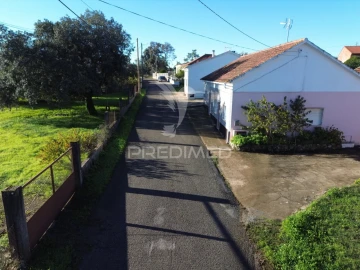 Moradia T3 para Venda em Brogueira, Parceiros de Igreja e Alcorochel