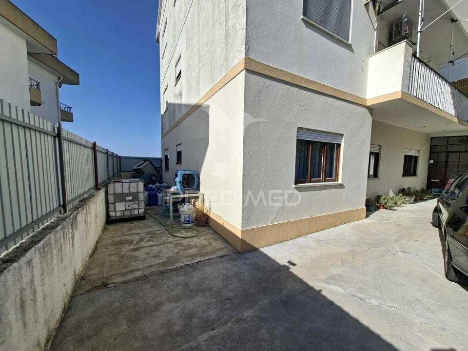 Apartamento T3 para Venda em Abrantes (São Vicente e São João) e Alferrarede Foto 1
