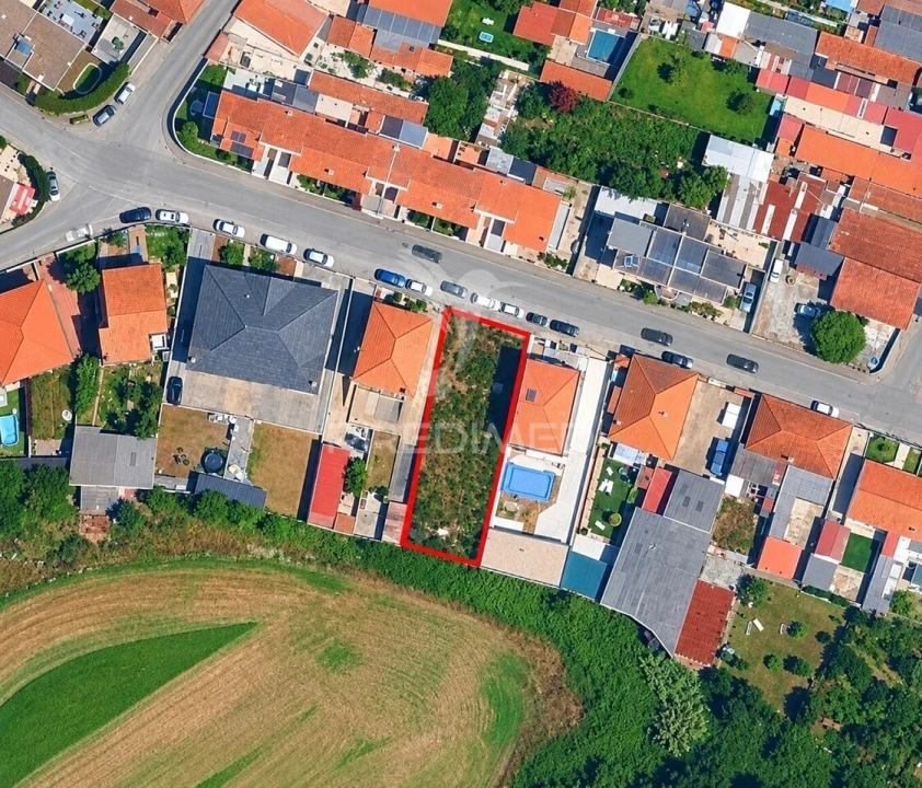 Terreno para Venda em Gulpilhares e Valadares Foto 5