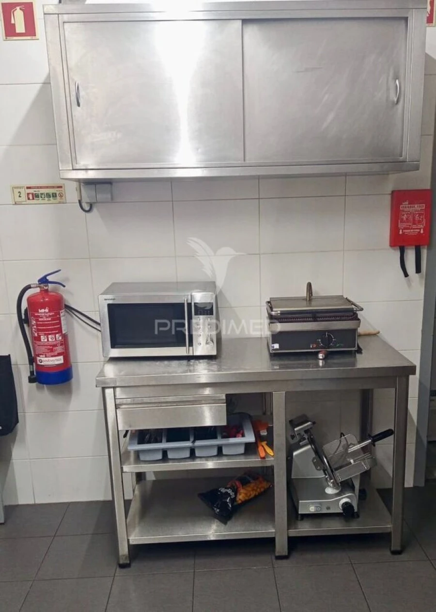 Loja para Arrendamento em Sande São Lourenço e Balazar Foto 10
