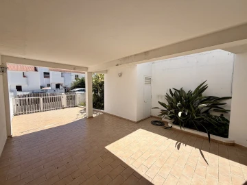 Moradia T2 para Venda em Albufeira e Olhos de Água