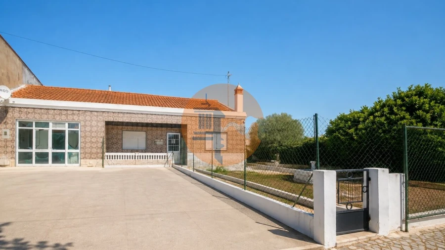 Moradia T4 para Venda em Conceição e Estoi