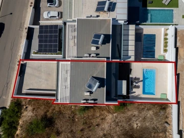Moradia T3 para Venda em Alcantarilha e Pêra