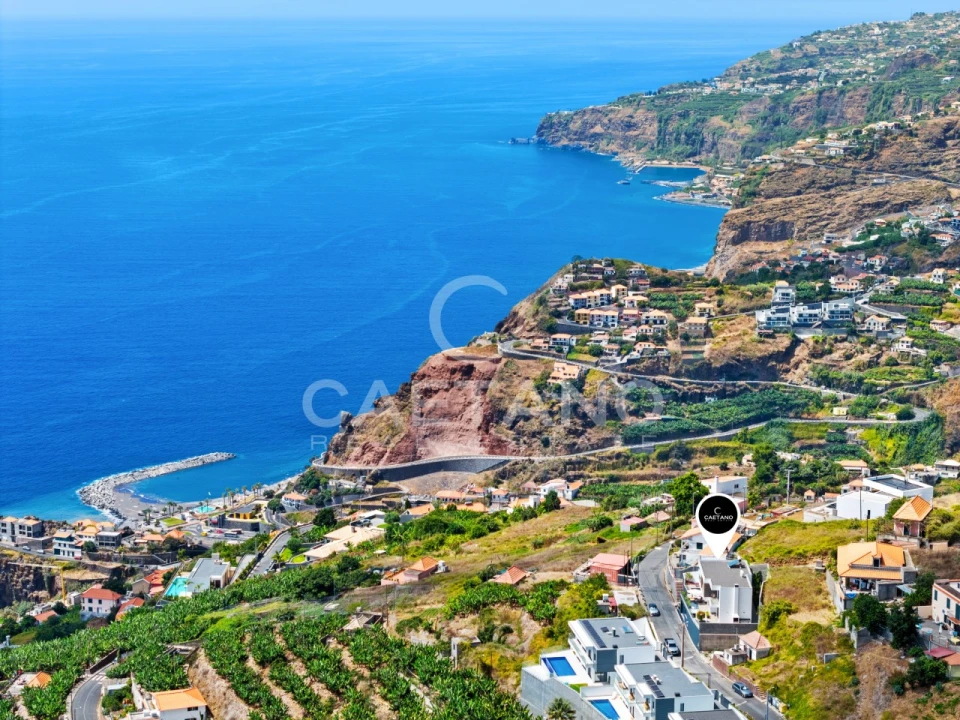 Moradia T3 para Venda em Ribeira Brava Foto 2