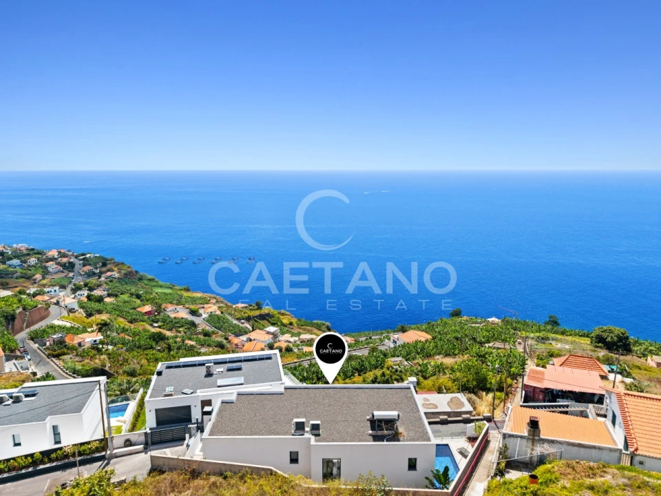 Moradia T3 para Venda em Ribeira Brava Foto 4