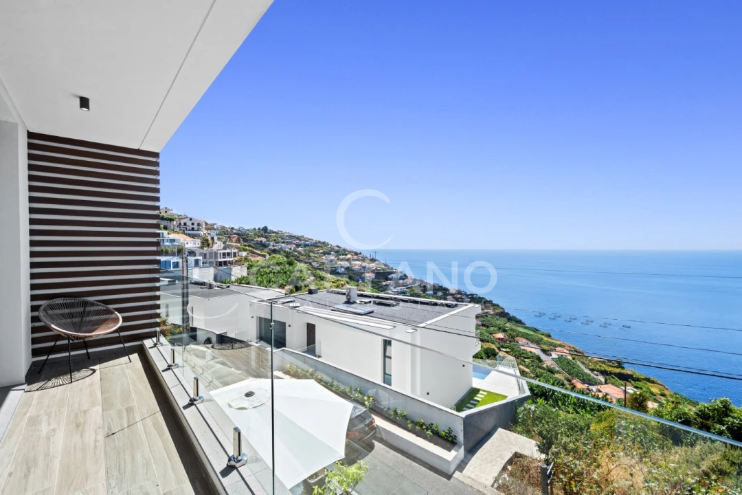 Moradia T3 para Venda em Ribeira Brava Foto 18