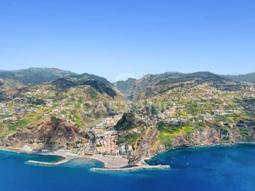 Moradia T3 para Venda em Ribeira Brava
