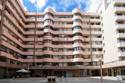 Apartamento T4 para Arrendamento em São Domingos de Benfica