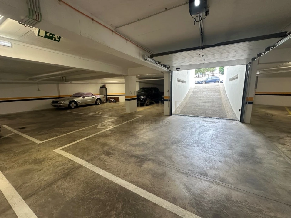 Apartamento T3 para Venda em Lagos (São Sebastião e Santa Maria) Foto 30
