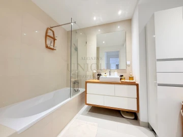 Apartamento T3 para Venda em Lagos (São Sebastião e Santa Maria)