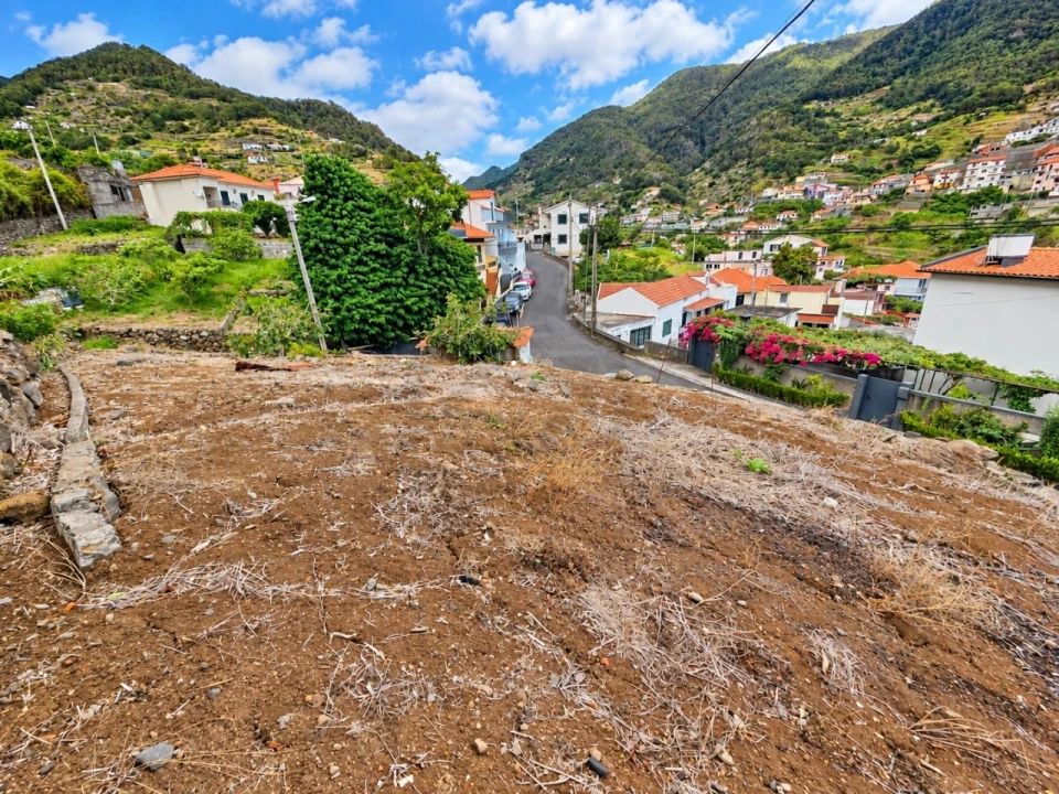 Moradia T4 para Venda em Machico Foto 31