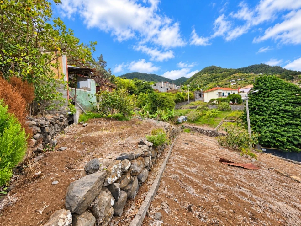 Moradia T4 para Venda em Machico Foto 32