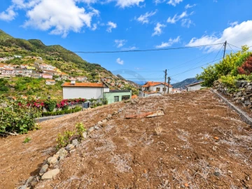Moradia T4 para Venda em Machico