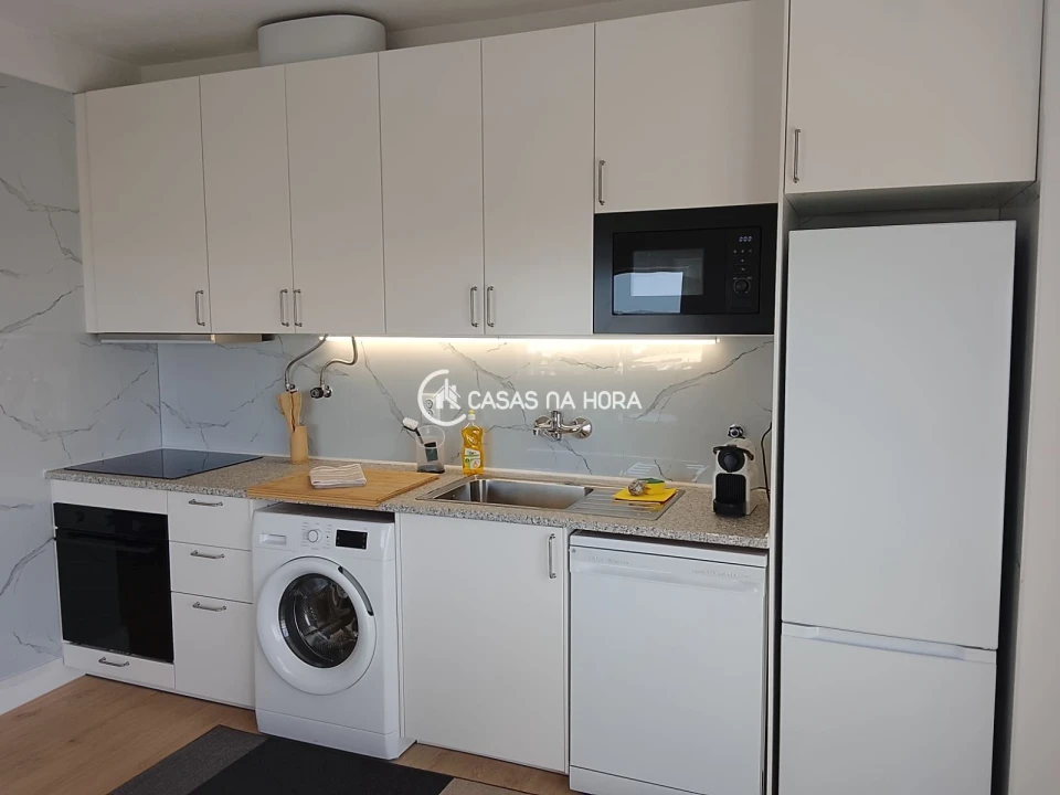 Apartamento T2 para Venda em Alvor Foto 8