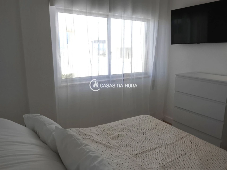 Apartamento T2 para Venda em Alvor Foto 13