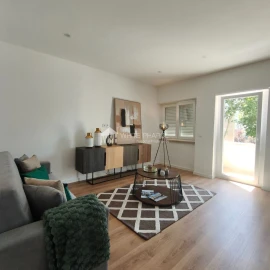 Apartamento T3 para Venda em Benfica