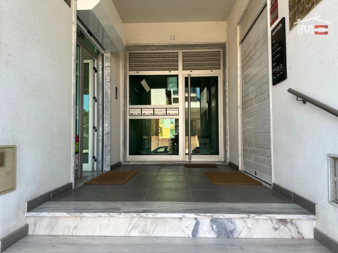 Loja para Arrendamento em Alhos Vedros Foto 22