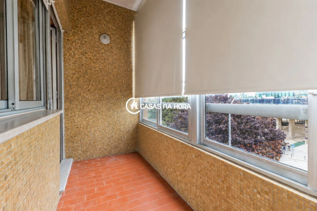 Apartamento T4 para Arrendamento em Bonfim Foto 9