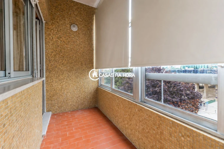 Apartamento T4 para Arrendamento em Bonfim Foto 9