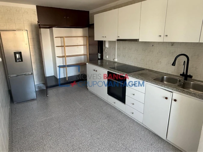 Apartamento T3 para Venda em Gondomar (São Cosme), Valbom e Jovim Foto 6