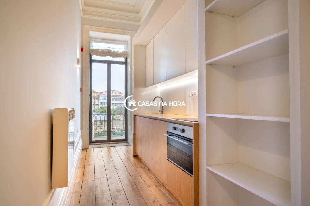 Apartamento T2 para Arrendamento em Cedofeita, Santo Ildefonso, Sé, Miragaia, São Nicolau e Vitória Foto 10