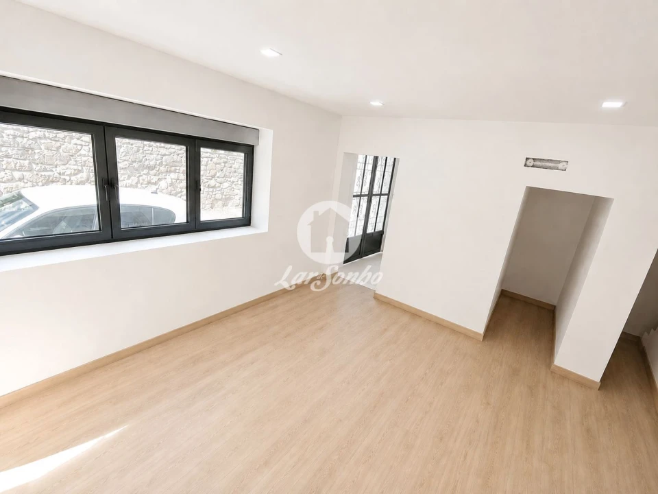 Apartamento T2 para Venda em Barroselas e Carvoeiro Foto 4