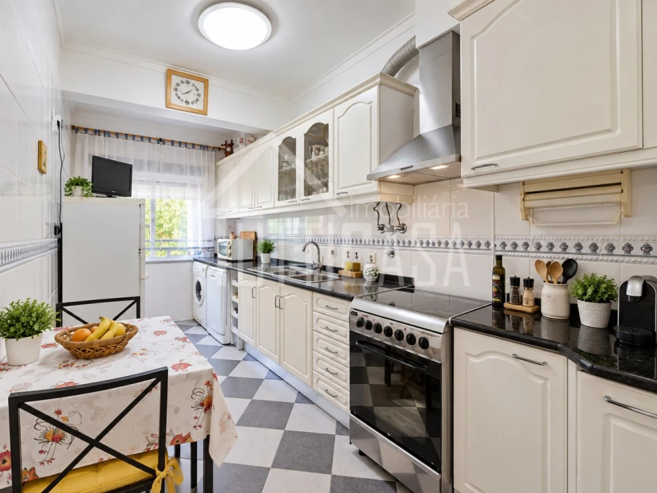 Apartamento T2 para Venda em Póvoa de Santa Iria e Forte da Casa Foto 1