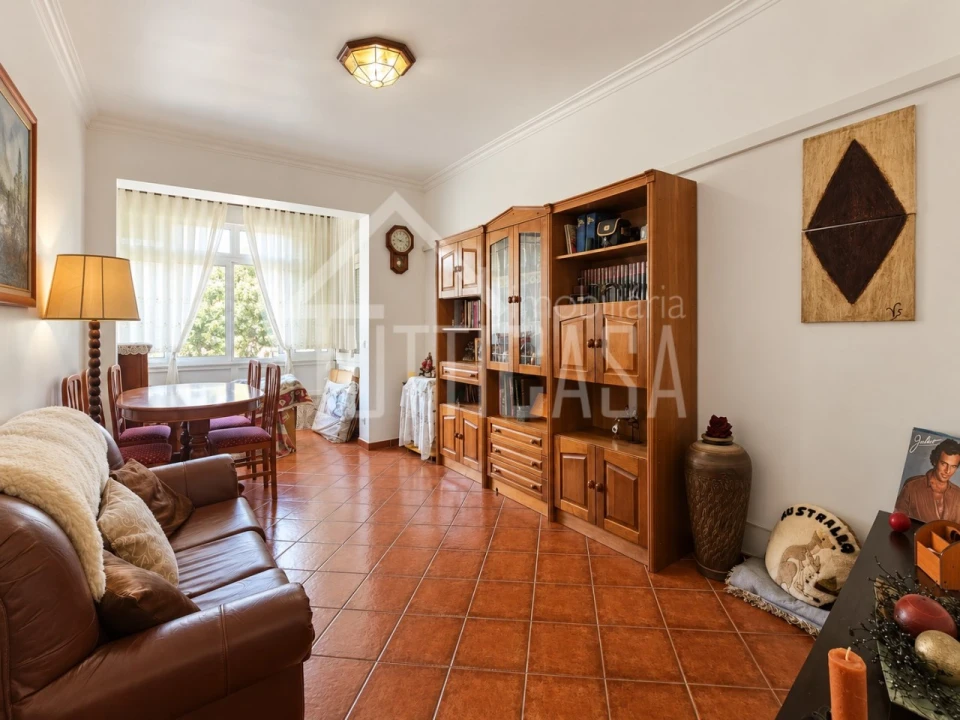 Apartamento T2 para Venda em Póvoa de Santa Iria e Forte da Casa Foto 4