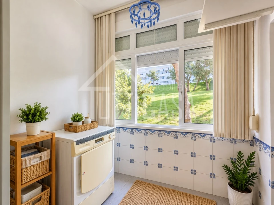 Apartamento T2 para Venda em Póvoa de Santa Iria e Forte da Casa Foto 12