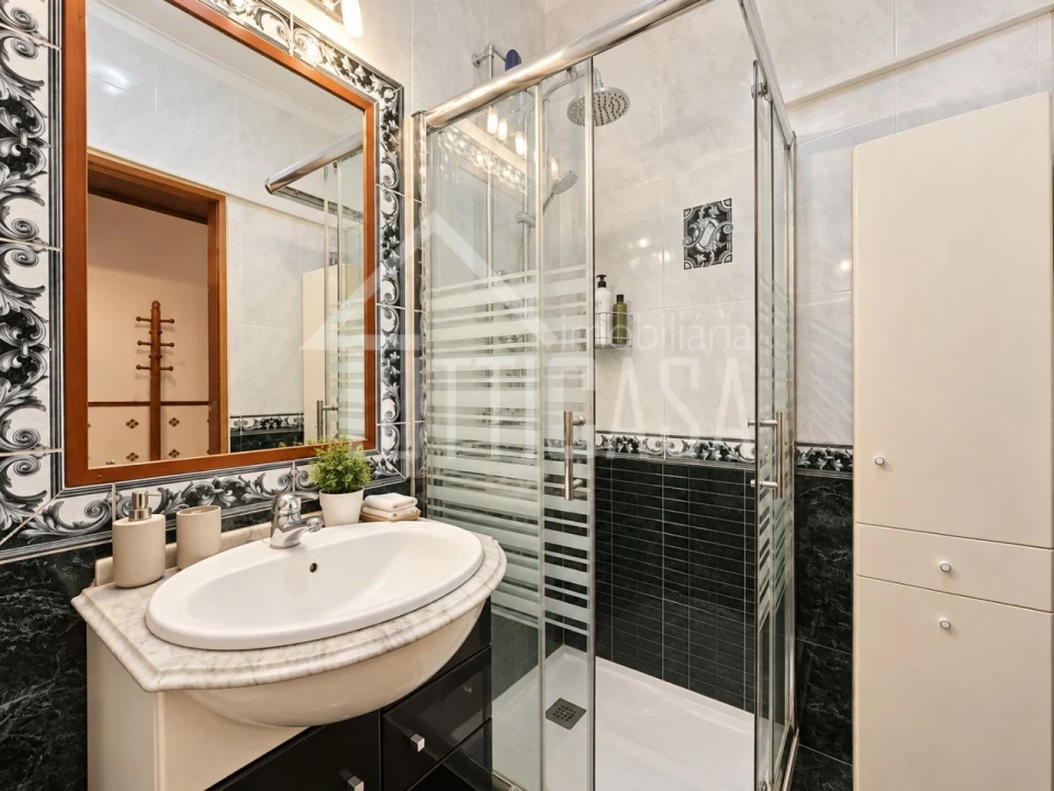 Apartamento T2 para Venda em Póvoa de Santa Iria e Forte da Casa Foto 13