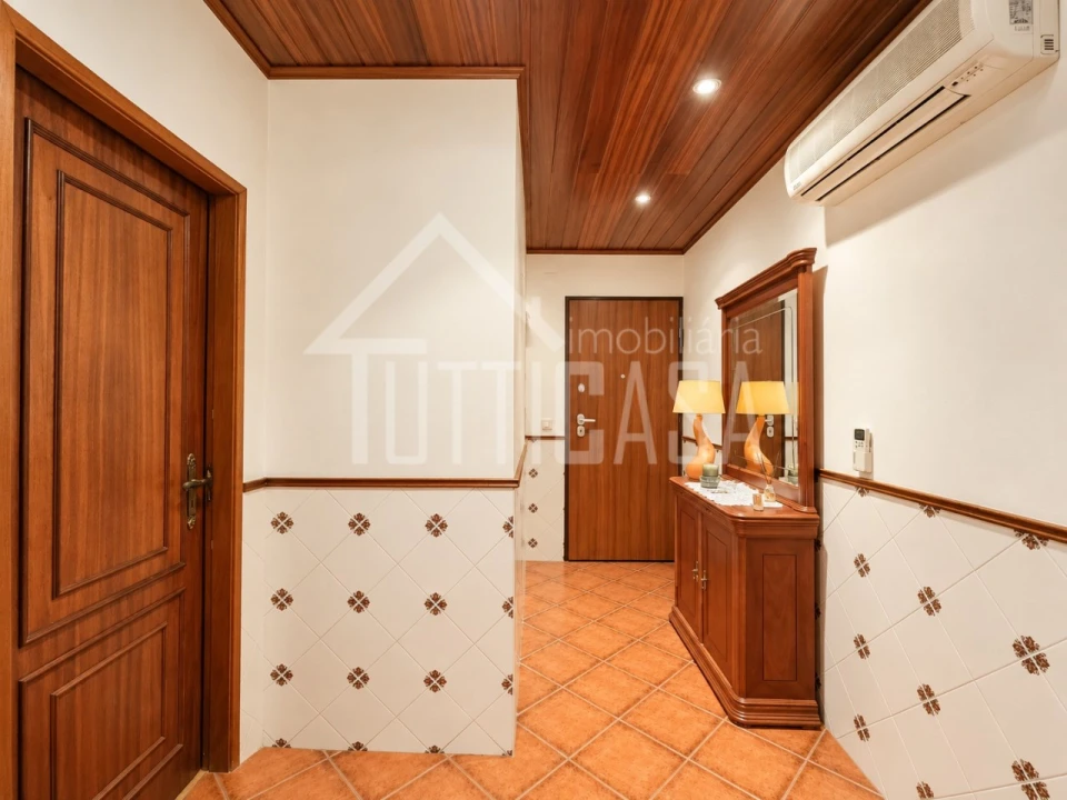 Apartamento T2 para Venda em Póvoa de Santa Iria e Forte da Casa Foto 15